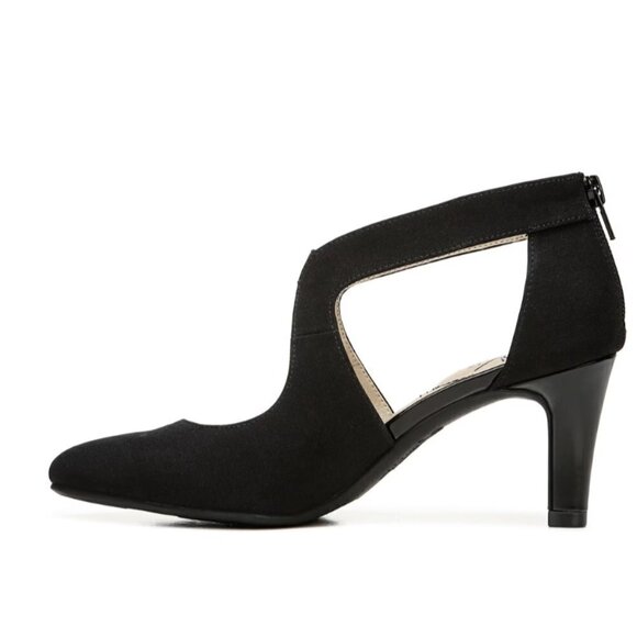 LIFESTRIDE Giovanna 2 Pumps - Picture 12 of 12